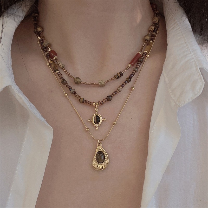 Vintage Gold Ellipse Pendant Bead Necklace, Women's Stylish & Versatile, Unique Design