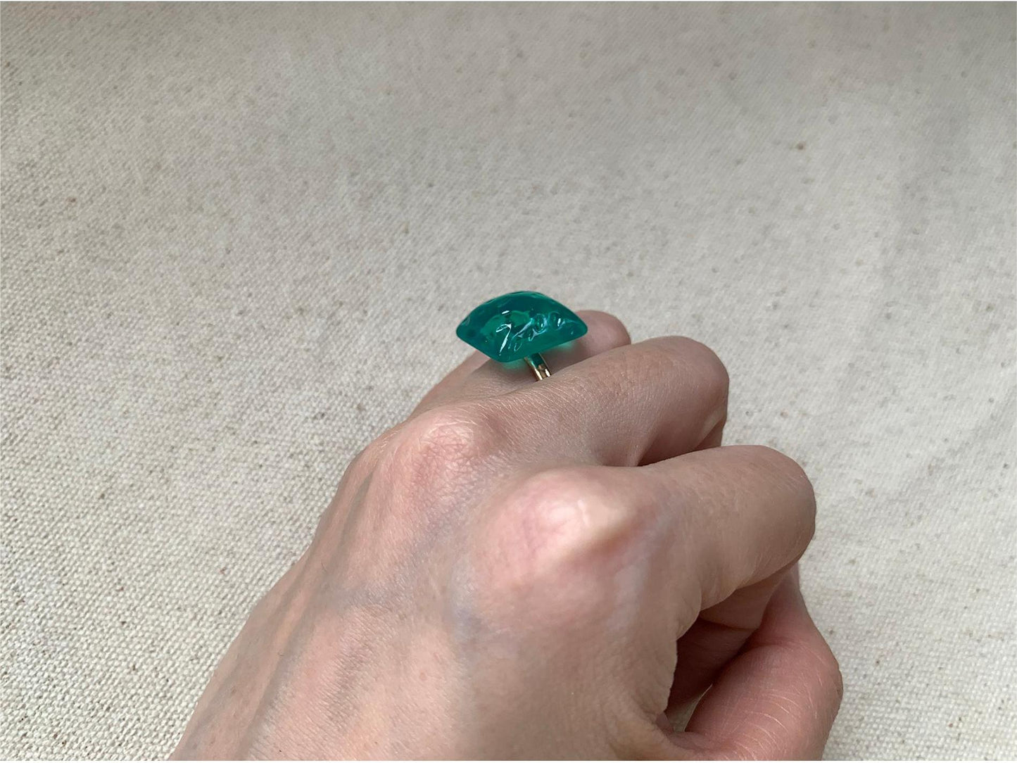 Vintage-Inspired Resin Ring, Lake Green Geometric Design, Girl's Accessory