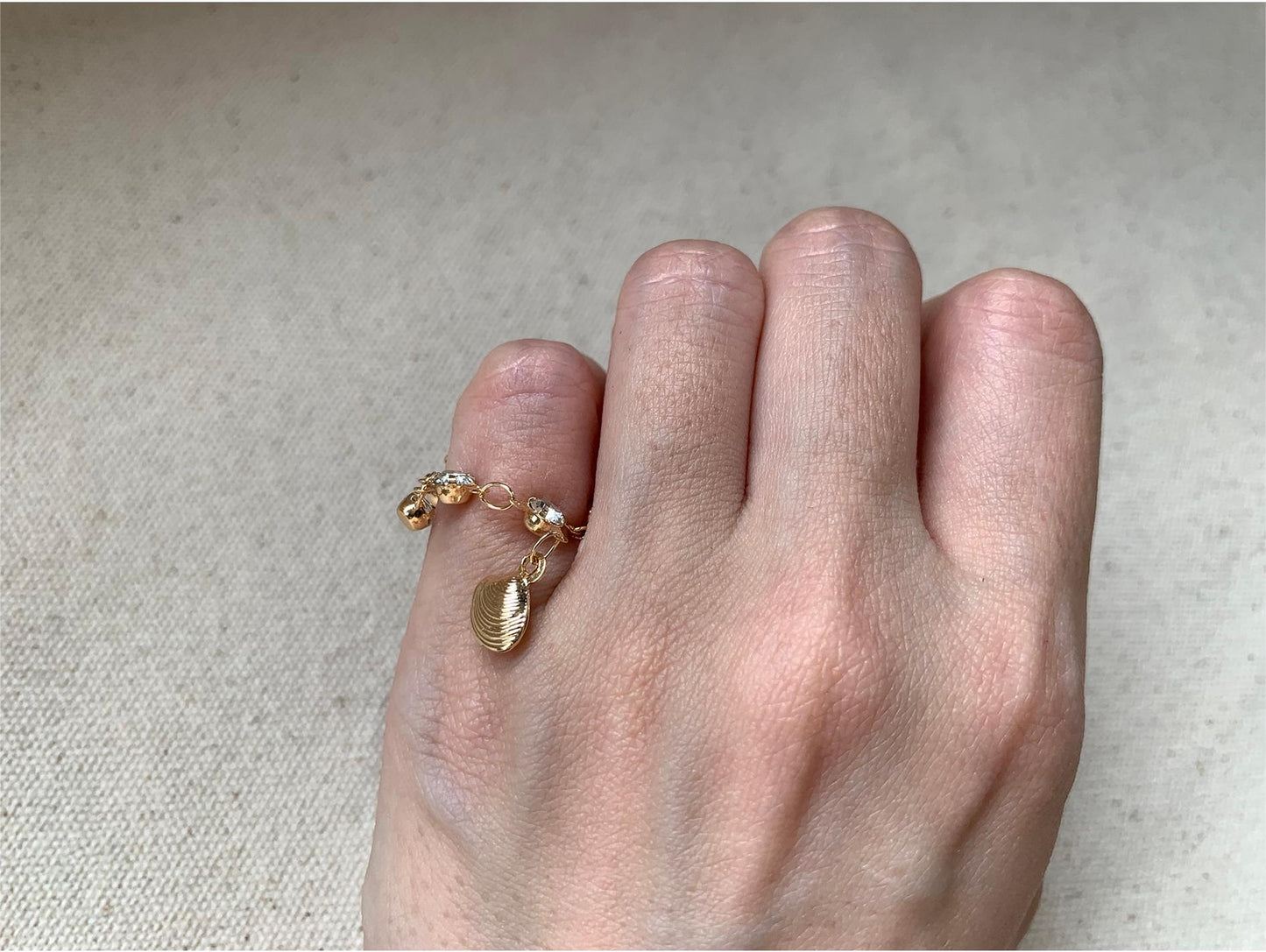 Elegant Shell Zircon Tassel Ring, Woman's Delicate Chain Accessory, Adjustable 48-65mm