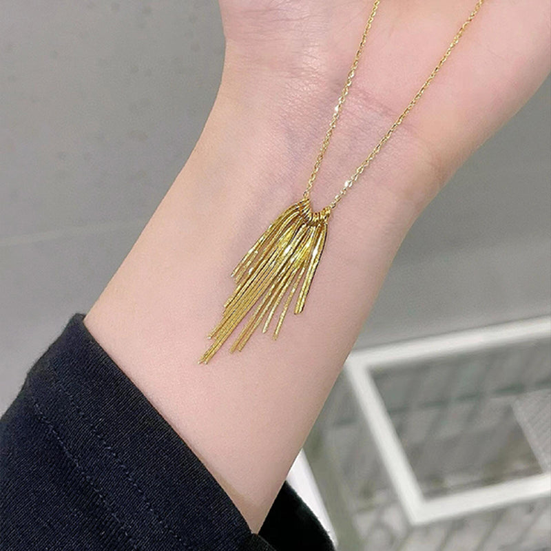 Gold Tassel Necklace, Premium Luxe Feel, Versatile Chic Collar Chain, Exclusive Design for Women