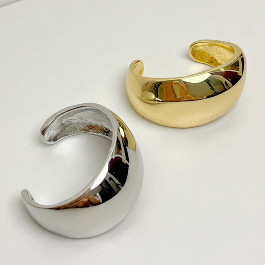 Curved Metal Open Circle Bangle, Geometric Design, Lightweight Cuff Bracelet