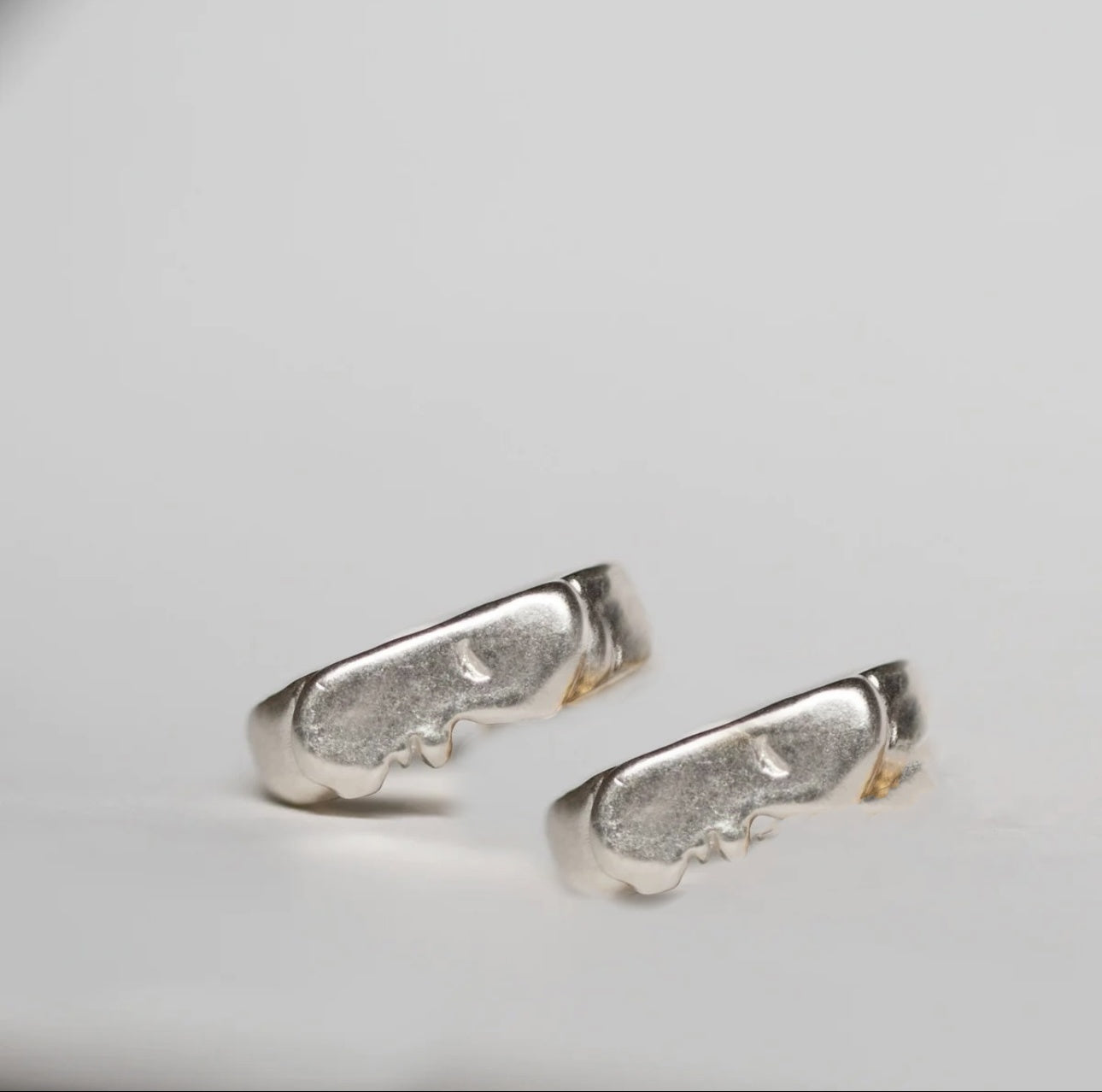 Gold-Plated Sterling Silver "KISS" Couple Rings, Romantic Matching Band Set for Lovers