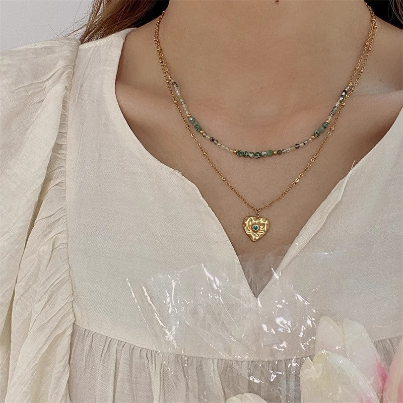 Bohemian Gold-Plated Green Heart Necklace, Shell and Wood Beads, Natural Stone Collar