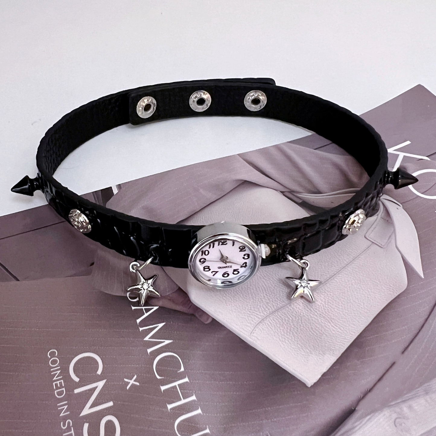 Sweet and Cool Dial Leather Choker for Women, Niche Design, Vintage Personality, Chic Punk Style Collar Chain