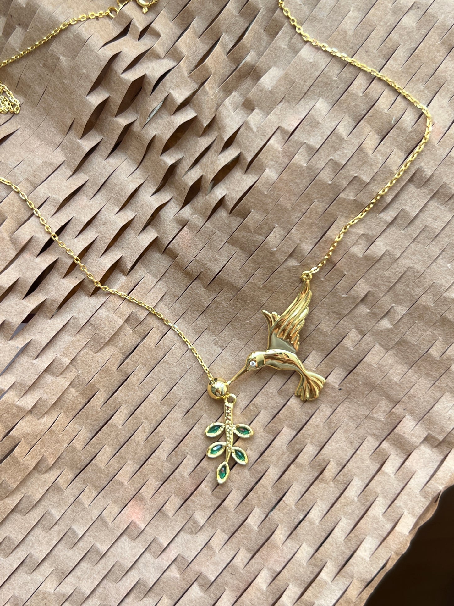 S925 Sterling Silver Hummingbird with Green Diamond Leaf Pendant Necklace, paired with matching ring, a uniquely perfect gift for women.