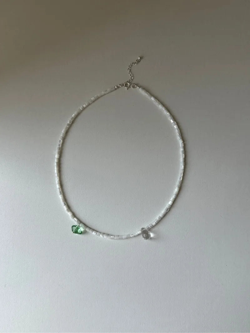 Elegant Pearl Bead Necklace with Distinctive Green Charm - Fashionable Accessory for All Occasions