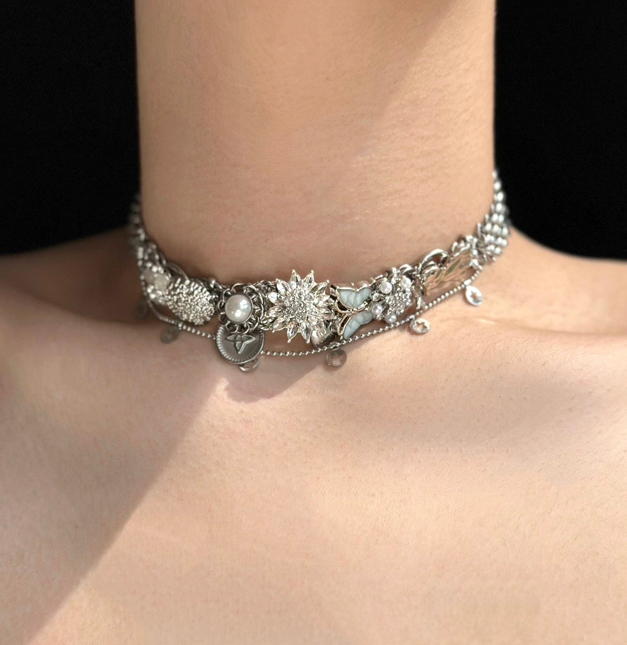 Punk vintage butterfly floral pendant silver layered necklace, Y2K necklace, elegant vintage, trendy eclectic necklace,Perfect unique gift.