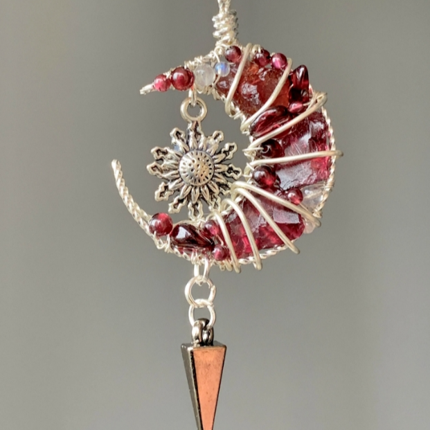 Handmade Red Moon Crystal Necklace,Magic Natural Stone and Silver-plated Necklace