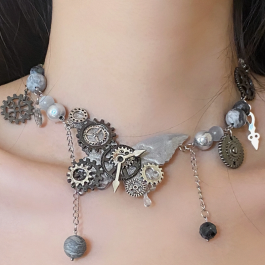 Cyberpunk Retro Choker Necklace, Silver Gear and Butterfly Pendant Choker, Y2K Choker, stylish and cool, niche appeal, unisex.