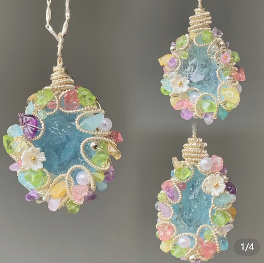 MoJone Original Handmade Round Flower-shaped Pendant, Natural Stone and Silver-plated Necklace