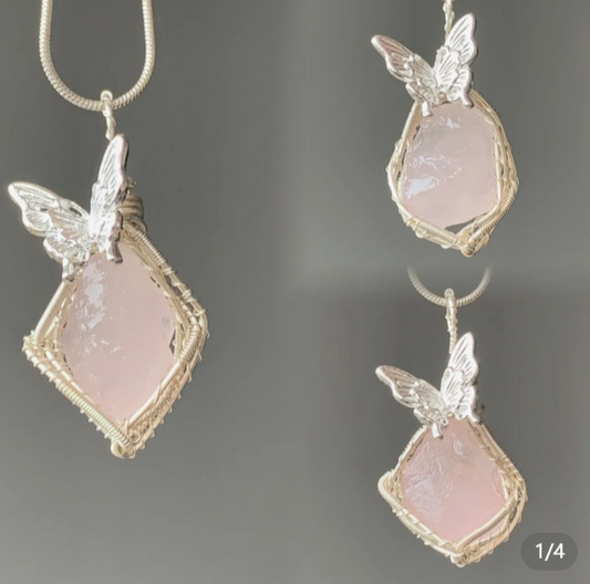 MoJone Original Handmade Butterfly-shaped Pendant, Natural Stone and Silver-plated Necklace