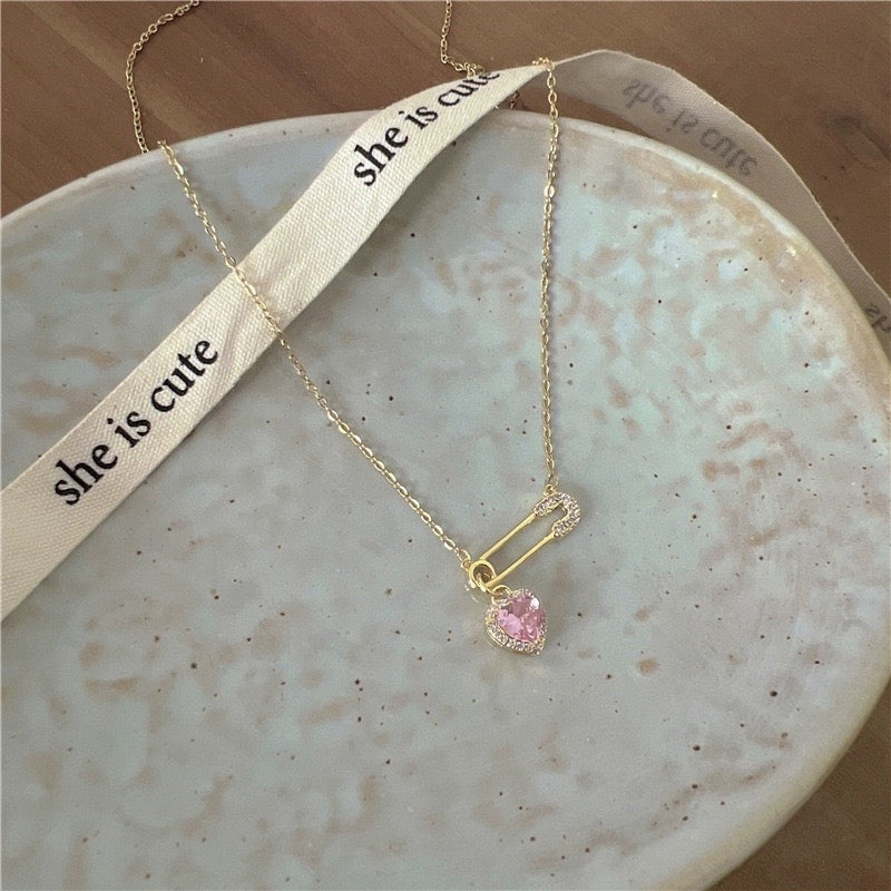 Delicate Luxury Clavicle Chain, Sparkling Rhinestone Heart Paperclip Necklace, Heart Necklace