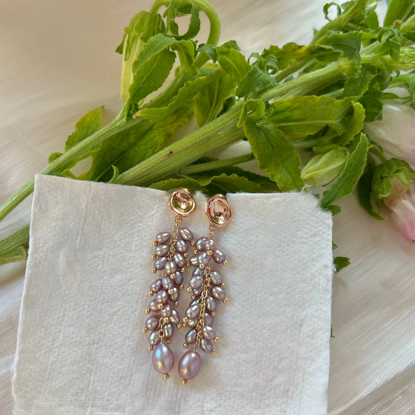 Elegant S925 Silver Natural Freshwater Pearl Rice Bead Earrings – Luxurious Non-Nucleated Jewelry