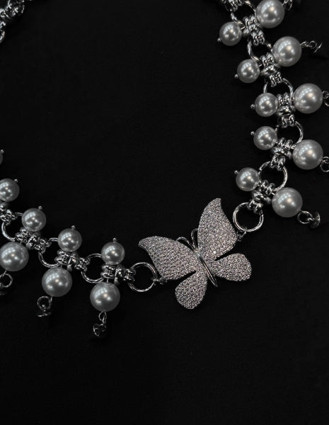 Cyberpunk Diamond Butterfly Silver choker,Pearl surround embellishment,Y2K necklace, Unique Gift