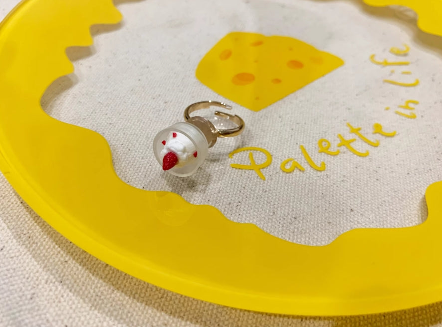 "Adorable Summer Strawberry Ice Cream Ring And Ear Clip",Niche and Fun Design,Special Gift.
