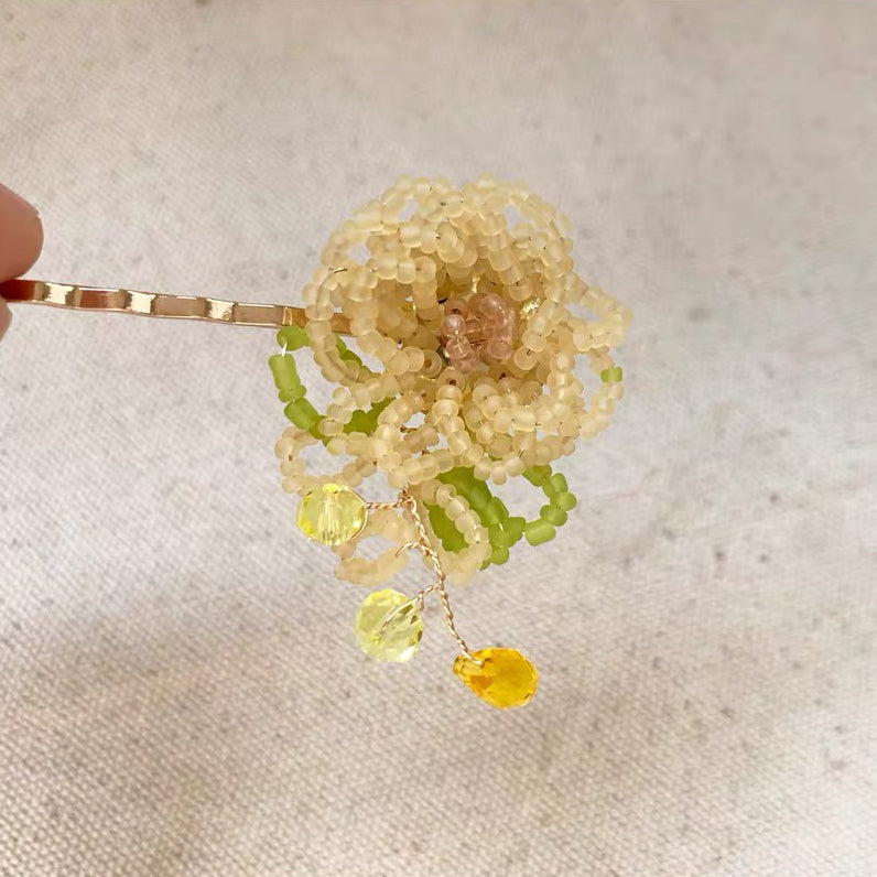 Flower Petal Floral Brooch Elegant Exquisite Colorful Art Lapel Pin for Women Wedding Banquet Party