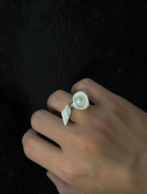 Handcrafted,white shell and pearl ring, conch shell ring,natural conch and shells ,oceanic style. It is an exquisite and perfect gift.
