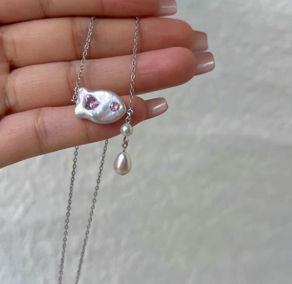 Clownfish Nemo Shape Neckalce with Baroque Pearl,  Niche Design Adjustable Long Chain