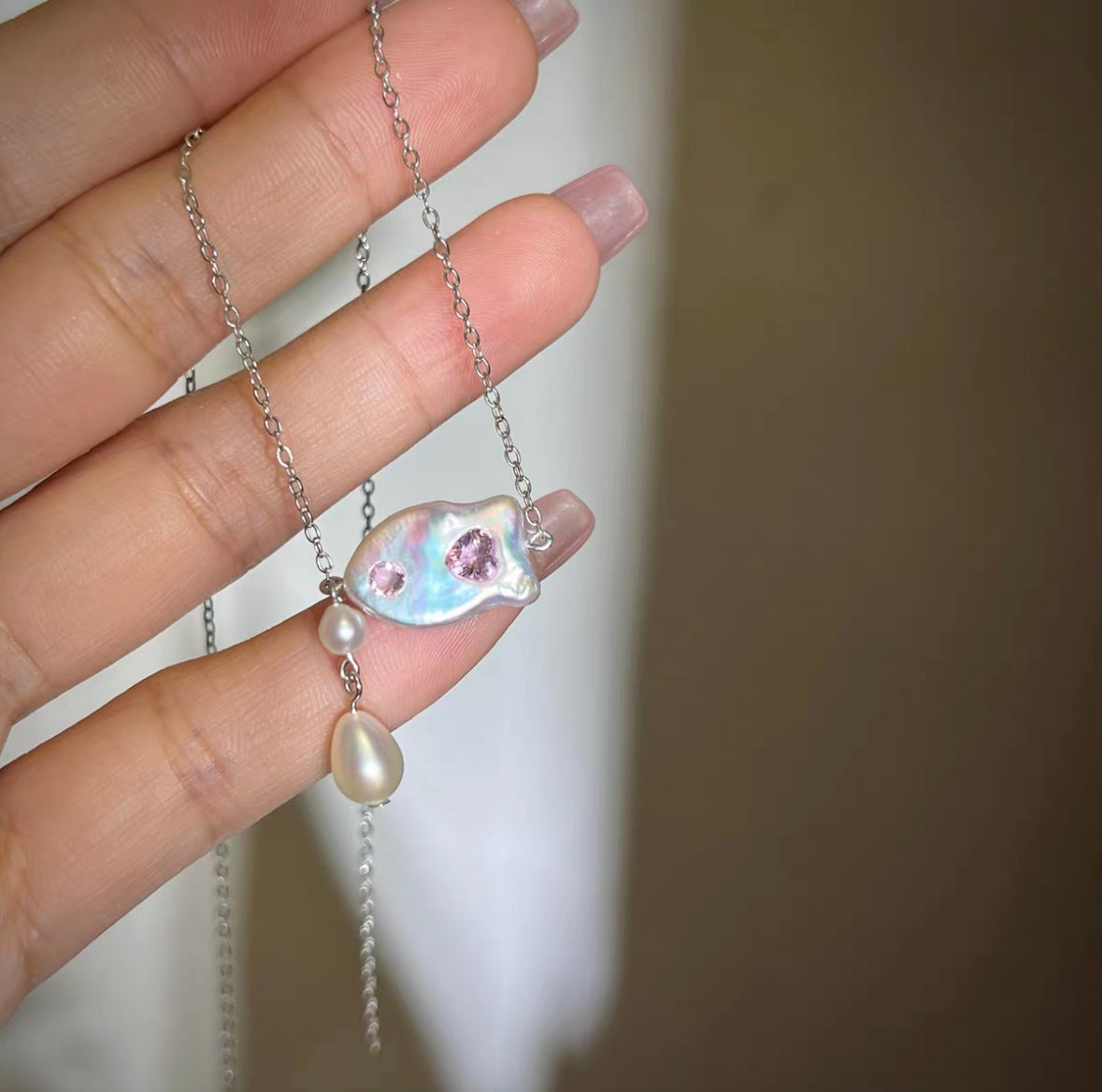 Clownfish Nemo Shape Neckalce with Baroque Pearl,  Niche Design Adjustable Long Chain