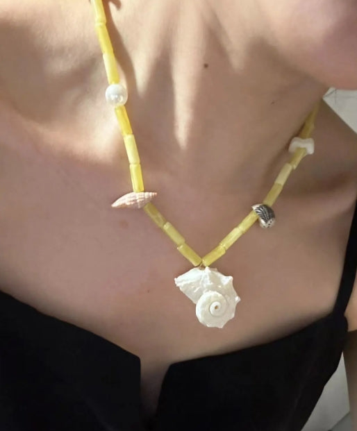 Handmade white conch pendant necklace with pearl embellishment and bead necklace in various colors to choose from, a perfect gift for her.