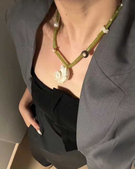 Handmade white conch pendant necklace with pearl embellishment and bead necklace in various colors to choose from, a perfect gift for her.