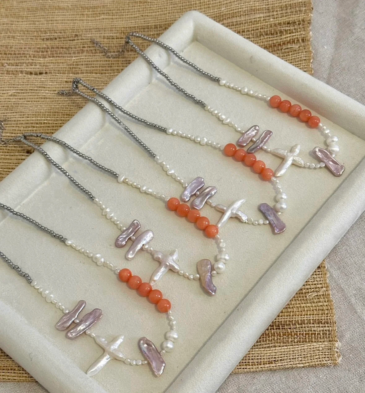 White Baroque Pearl Persian Jade Titanium Steel Beaded Handmade Necklace Charm Fashion Jewelry