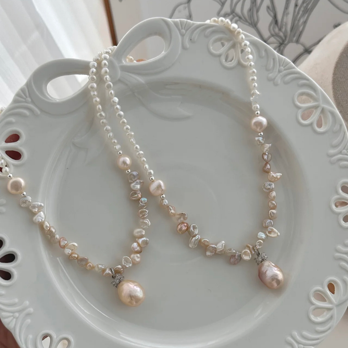 Baroque Flower Floral Petal Pearl Beaded Necklace Choker  Champagne Rose Color Handmade Jewelry