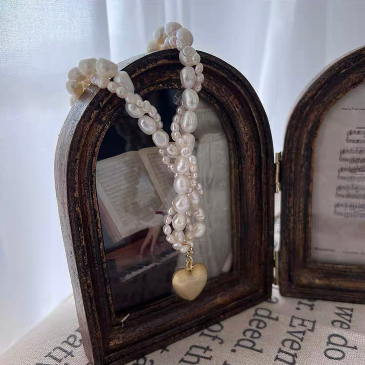 Fresh Water Cultured Baroque Pearl Necklace Heart Pendant Choker Braid Chain Vintage Jewelry