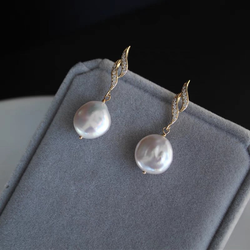 Baroque White Round Pearl Rhinestone Earrings Charm Trendy Fashion Retro Vintage Jewelry