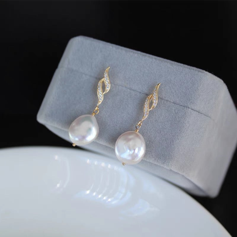 Baroque White Round Pearl Rhinestone Earrings Charm Trendy Fashion Retro Vintage Jewelry