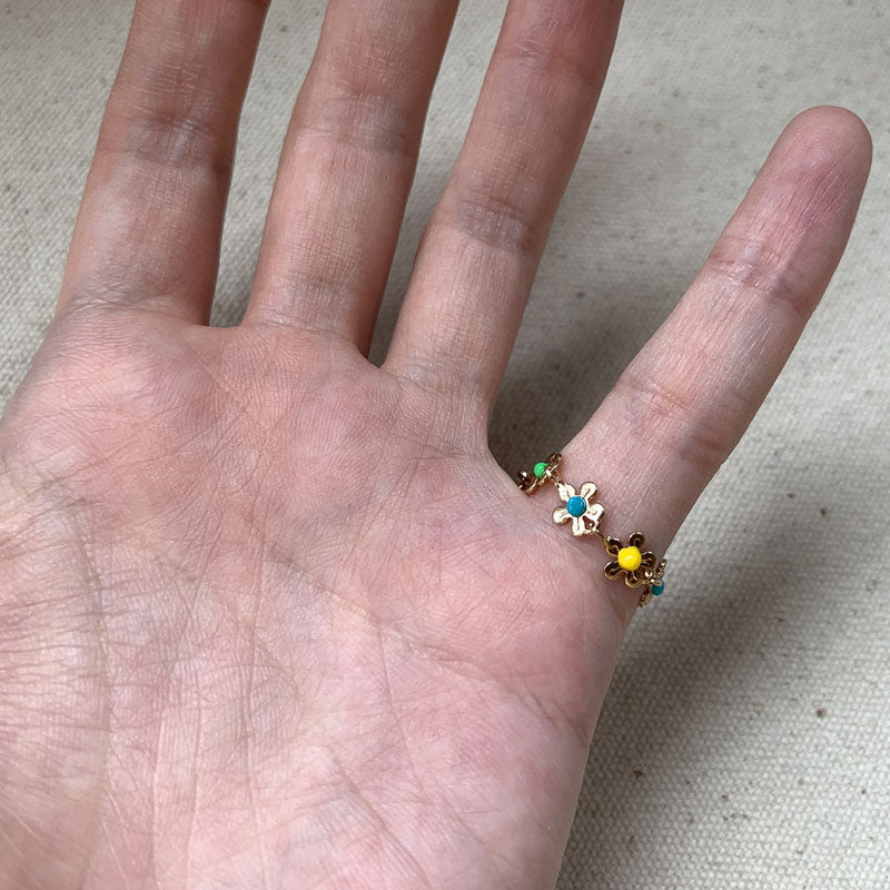 Colorful Flower Rings,Dainty Daisy Ring,Flowers Stacking Rings,Personality Flower Chain Ring for Women Valentine's/Promise Rings Gift Jewelry