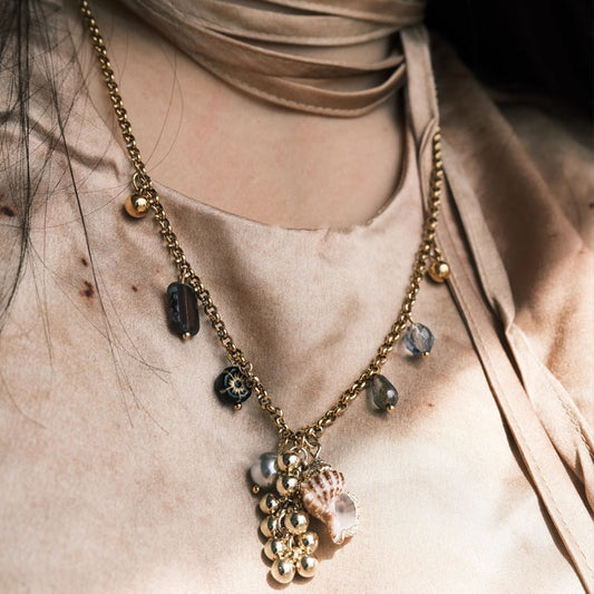 Layered Necklaces for Women conch pendant Choker Retro Necklace