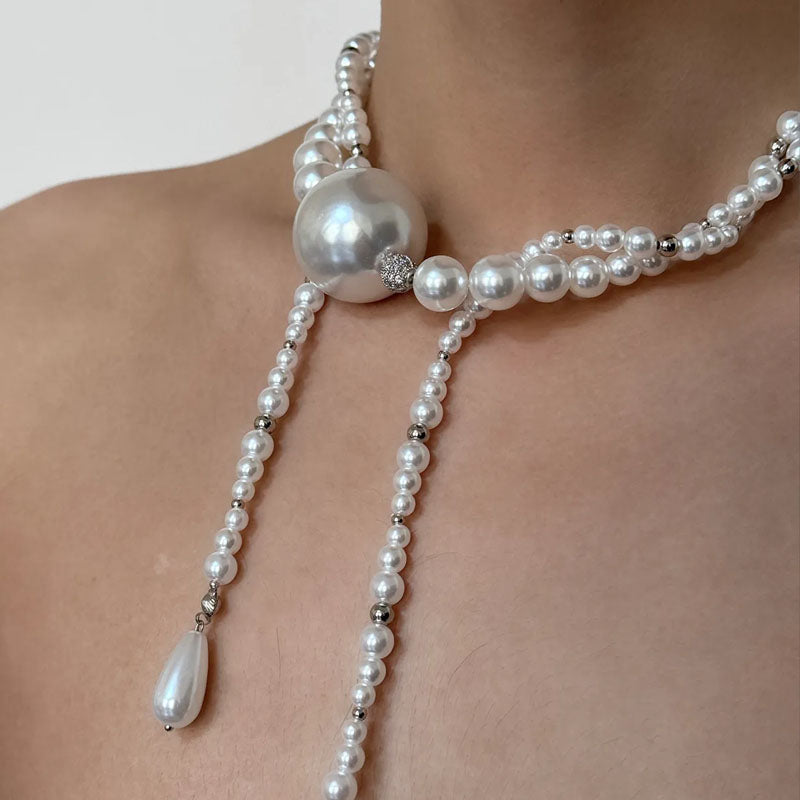 Retro Long Pearl Necklace for Costume Party Jewelry Perfect for Special Occasions