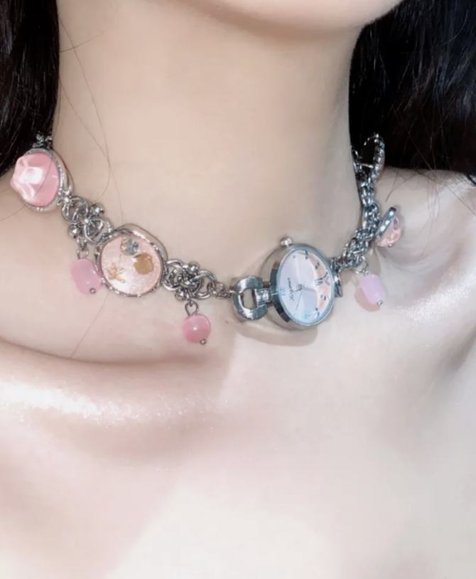 Cyberpunk Retro Pink Watch Choker Necklace, Silver Watch Pendant Choker, Y2K Choker, Stylish and Cool