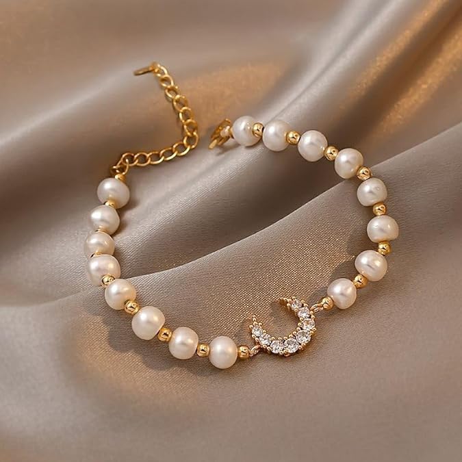 Asymmetrical Freshwater Pearl Bracelet with Micro-inlaid Zircon Moon, Vintage European and American Design, French-style Ornament for Women