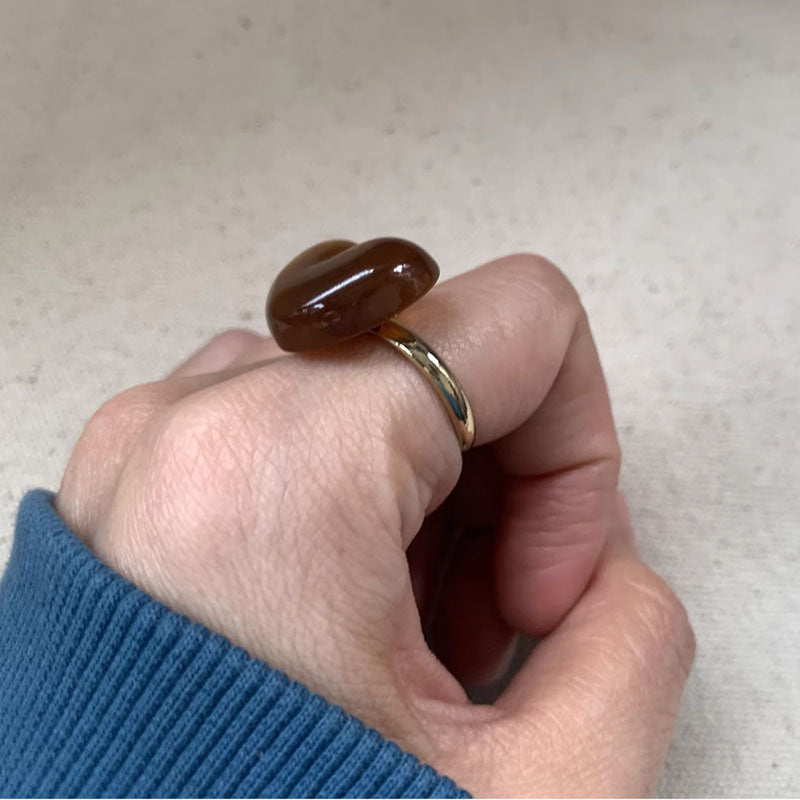 Sweet Resin Heart Shaped Rings, Coffee Heart Resin Finger Rings Retro Personality Earrings Jewelry for Women Teen Girls Band Rings