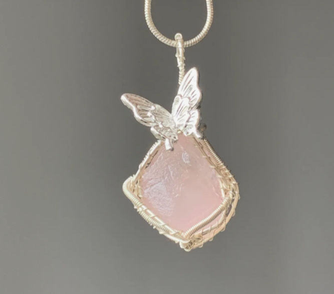 MoJone Original Handmade Butterfly-shaped Pendant, Natural Stone and Silver-plated Necklace