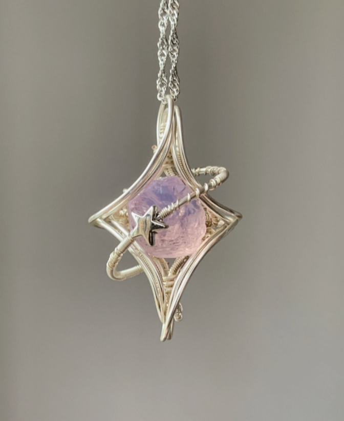 MoJone Original Handmade Star-shaped Pendant, Natural Stone and Silver-plated Necklace