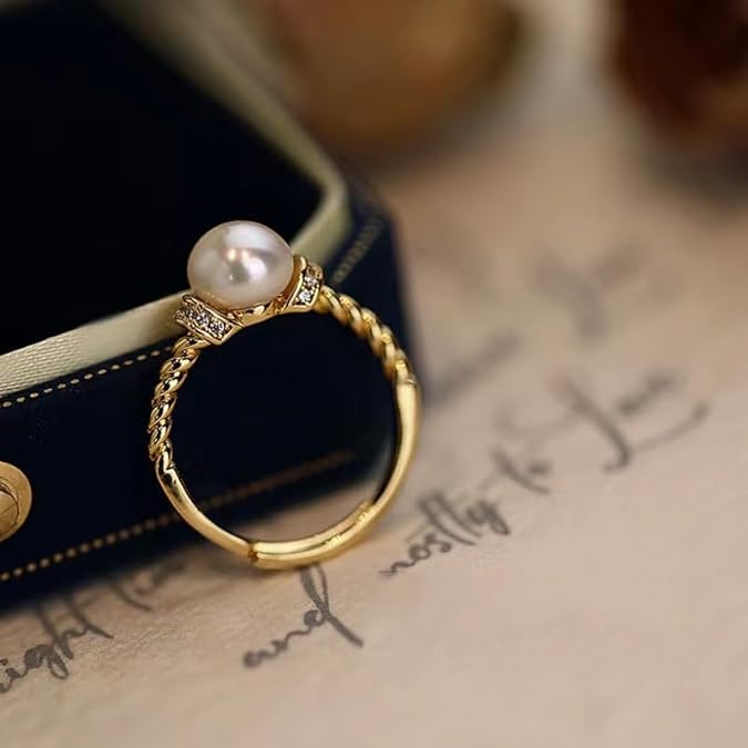 Large Freshwater Pearl Adjustable Size Ring for Women: Elegant Design, High Fashion Sense, and Unique Personality