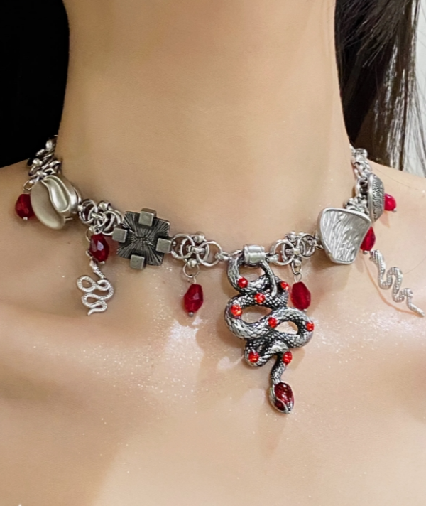 Cyber Punk Vintage Choker, Snake Pendant Necklace, Y2K accessory, Perfect Unique Gift for Woman