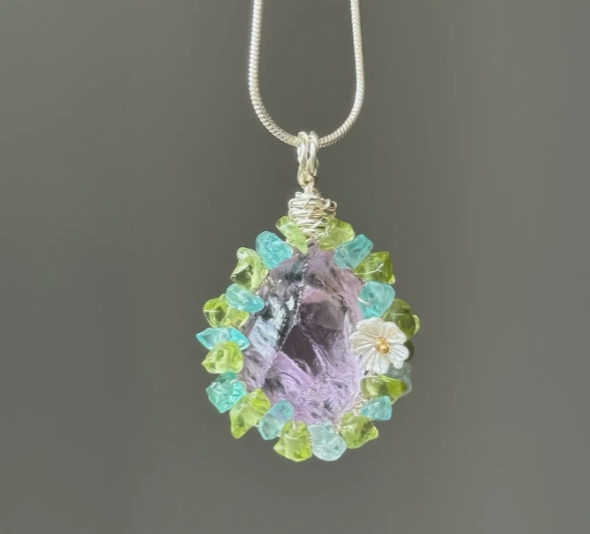 Handmade Irregular-shaped colorful crystal pendant necklace, Magic Natural Stone and Silver-plated Necklace
