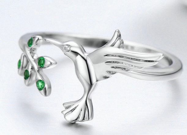 S925 Sterling Silver Hummingbird with Green Diamond Leaf Pendant Necklace, paired with matching ring, a uniquely perfect gift for women.