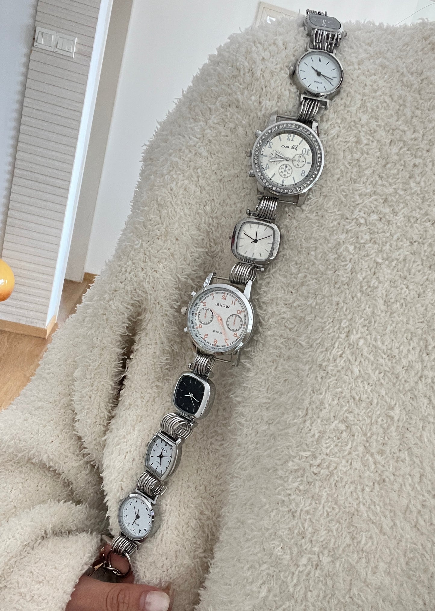 Cyberpunk silver watch bag strap, niche 11 clocks metal bag chain