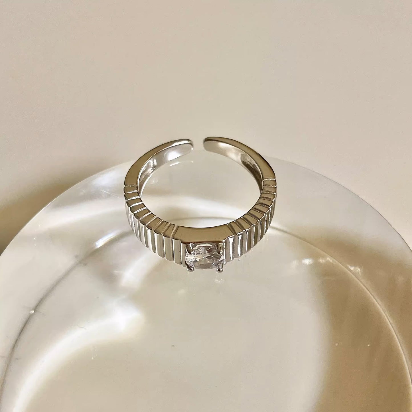 MoJone Stylish Sterling Silver Open Ring with Zircon for Couples