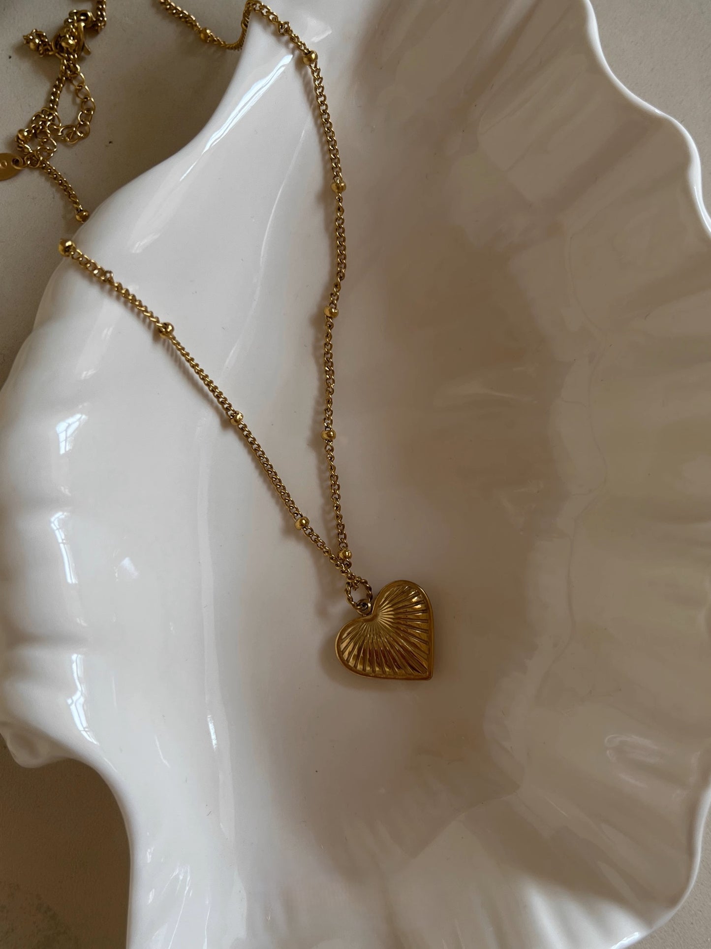 Vintage French Chic Delicate Pearl Heart-shaped Titanium Steel Layered Necklace