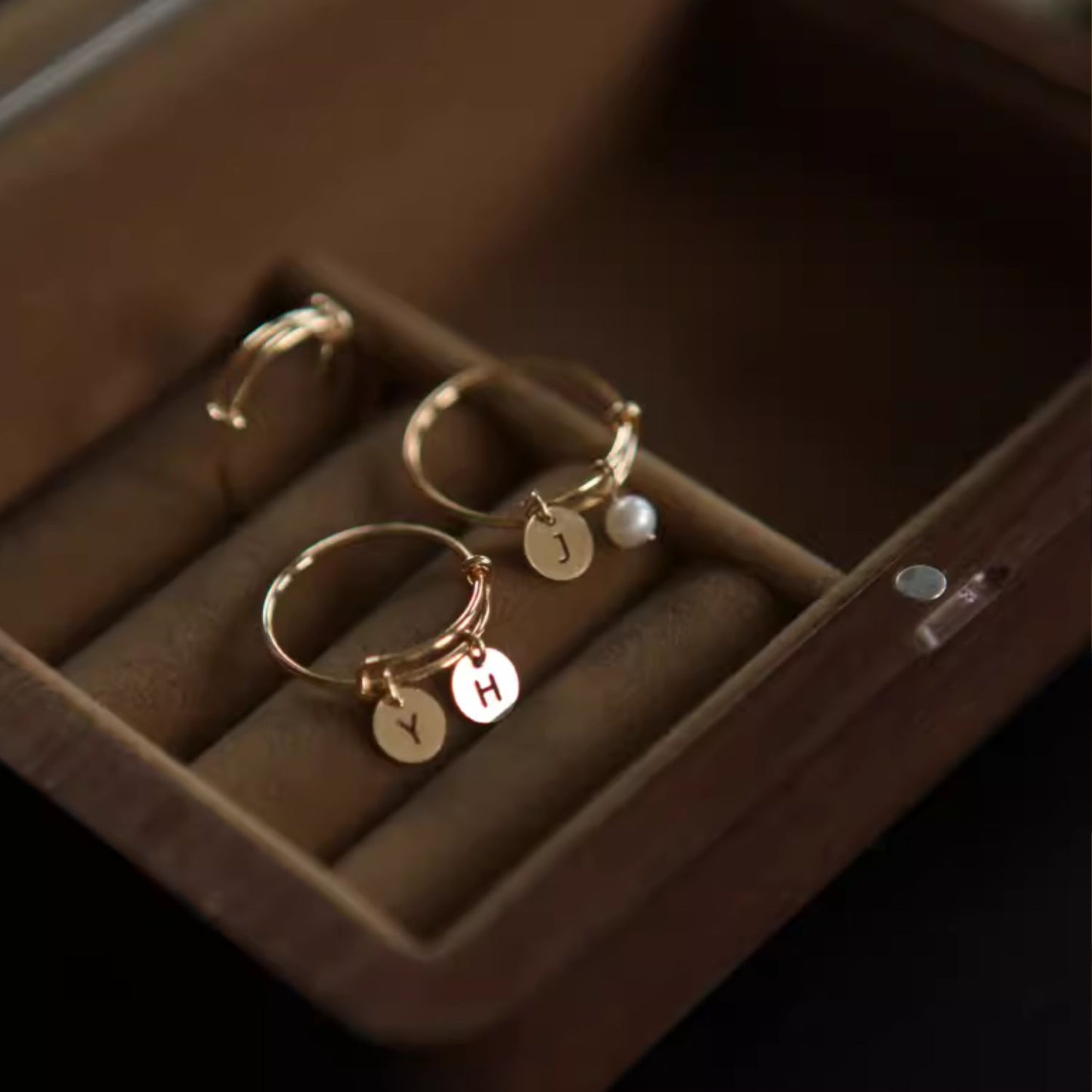 14K Gold-Plated Personalized Letter Pearl Ring Custom Elegance Size Adjustable