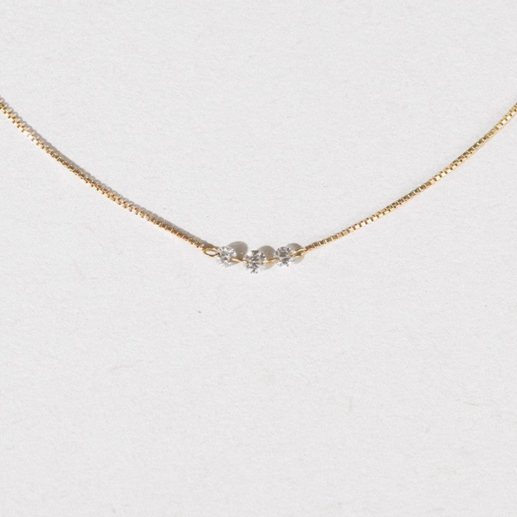 Diamond Necklace for Women, High-End Gold Color Clavicle Chain,Collarbone chain, Sweater chain