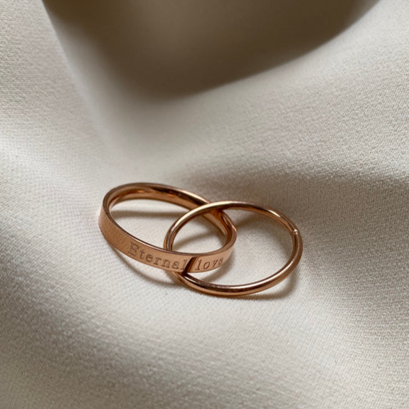 Chic and Personalized Double-Layered Titanium Steel Interlocking Eternal Love Ring for Women