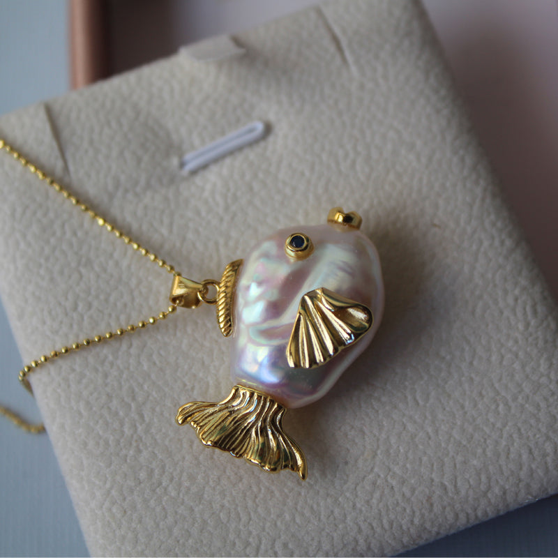 Natural Baroque Pearl Whale Pendant Necklace with Small Fish in S925 Sterling Silver, Irregular Pearl Chain