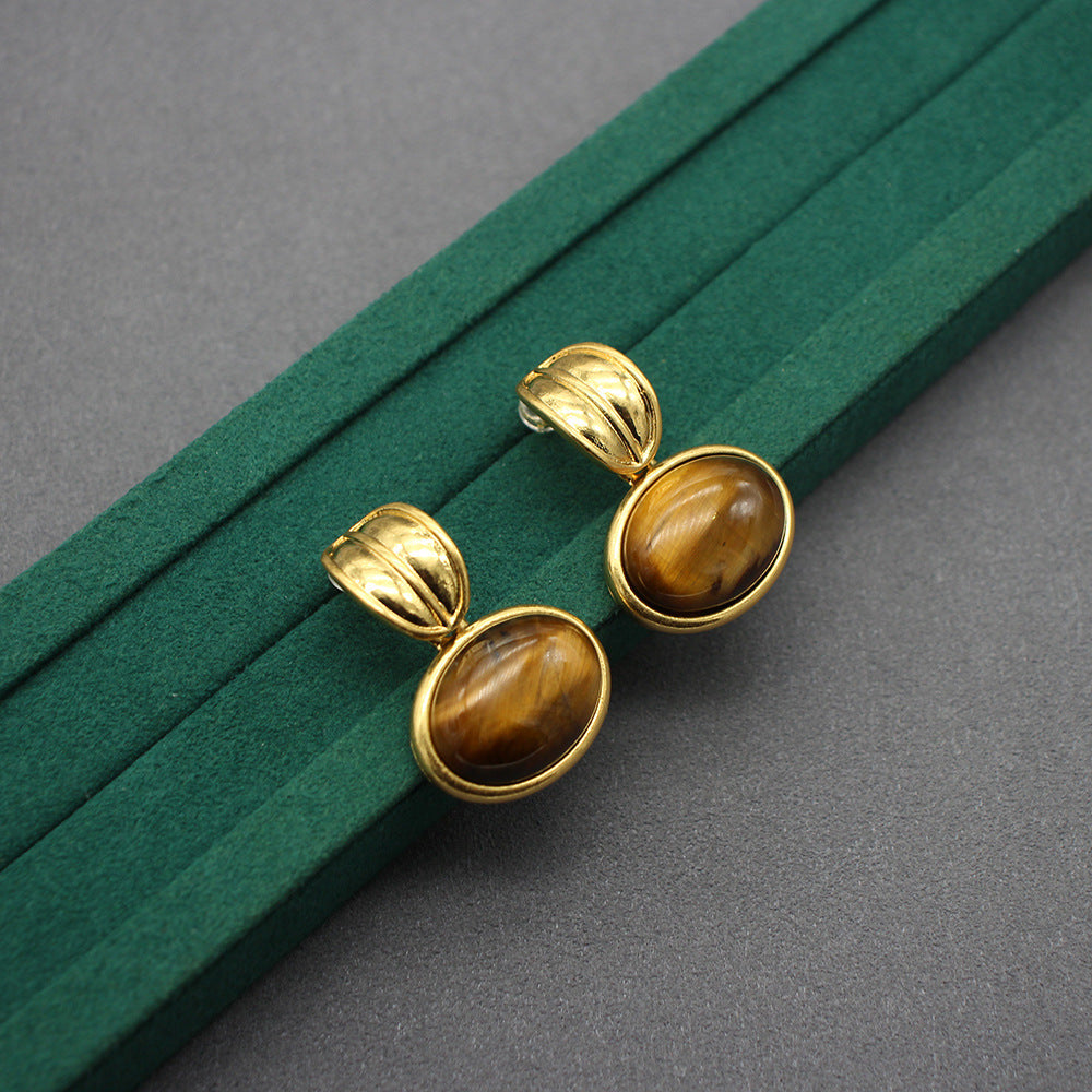 Elegant Tiger’s Eye Stone Necklace and Earrings Set, Versatile Gold-Tone Jewelry, Perfect for Bohemian Chic and Sophisticated Styles
